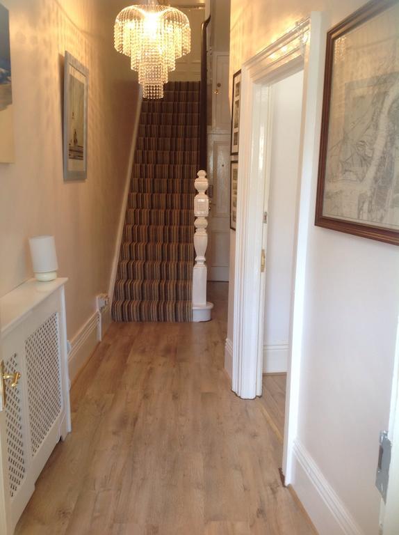 Lighthouse Guest House Whitley Bay Habitación foto